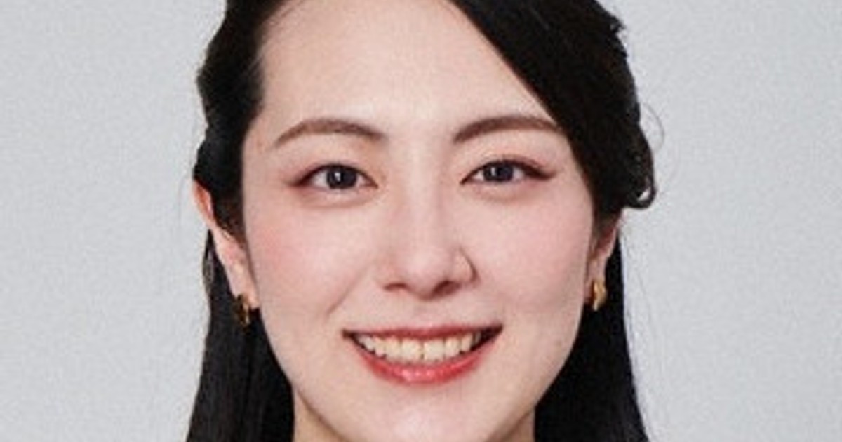 室谷由紀女流二段揮毫 （額縁付き）/ 将棋高級プラ駒 / 将棋ソフト盤 棋界新時代：競技人口を増やすには 将棋 室谷由紀女流三段 | 毎日新聞