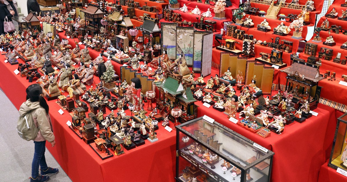 Big Hinamatsuri festival opens in Japan's Hyogo Pref. with record 717 dolls