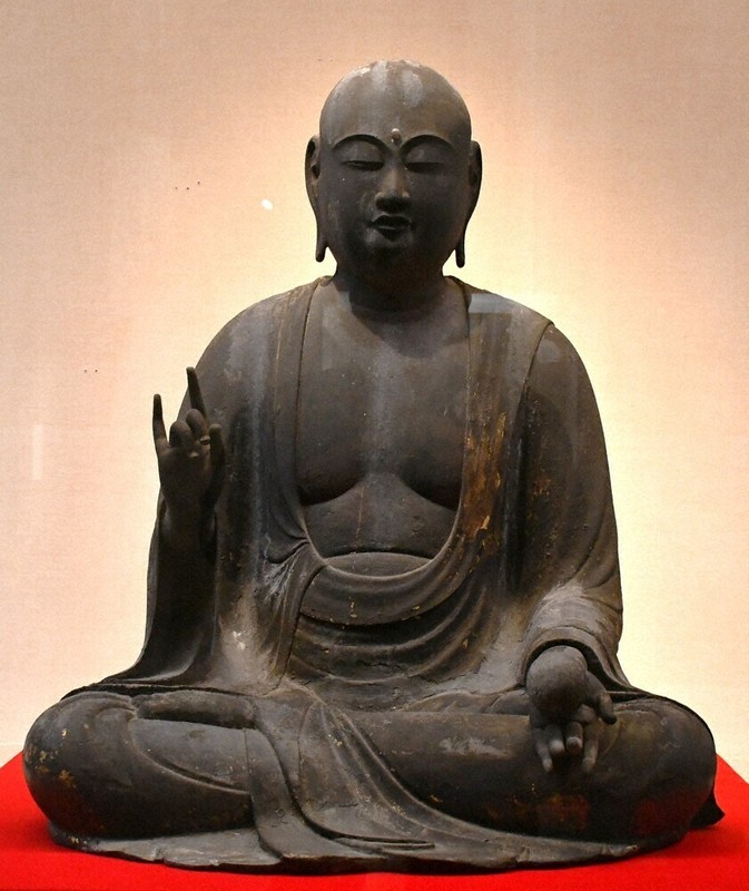 栗東に伝わる仏の美 23日まで・歴史民俗博物館 国重文の2体含む25件