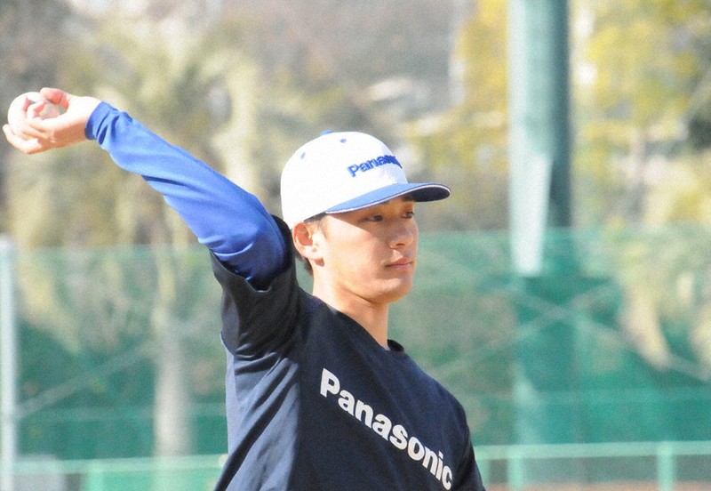 もっと社会人野球：名門パナソニック、突然の休部 最後の一年、前を