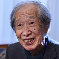 「他者と関わりながら考えることが人間の本質」と語る甘利俊一さん＝東京都文京区で2026年2月5日、小林努撮影