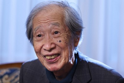 「他者と関わりながら考えることが人間の本質」と語る甘利俊一さん＝東京都文京区で2026年2月5日、小林努撮影