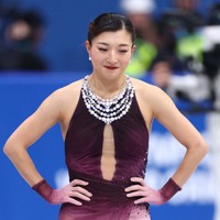 女子フリーの演技を終えて複雑な表情を見せる坂本花織＝ミラノ・アイススケートアリーナで2026年2月19日、猪飼健史撮影