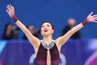 女子フリーの演技を終えてあいさつする坂本花織＝ミラノ・アイススケートアリーナで2026年2月19日、猪飼健史撮影