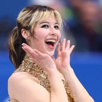 女子フリーの演技を終えて笑顔を見せる米国のアリサ・リュウ＝ミラノ・アイススケートアリーナで2026年2月19日、猪飼健史撮影