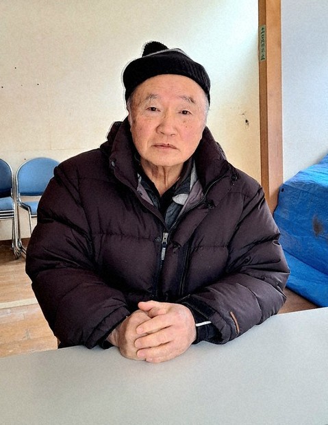 西保地区の現状について語る中幸雄・西保公民館長＝輪島市で、東栄一撮影