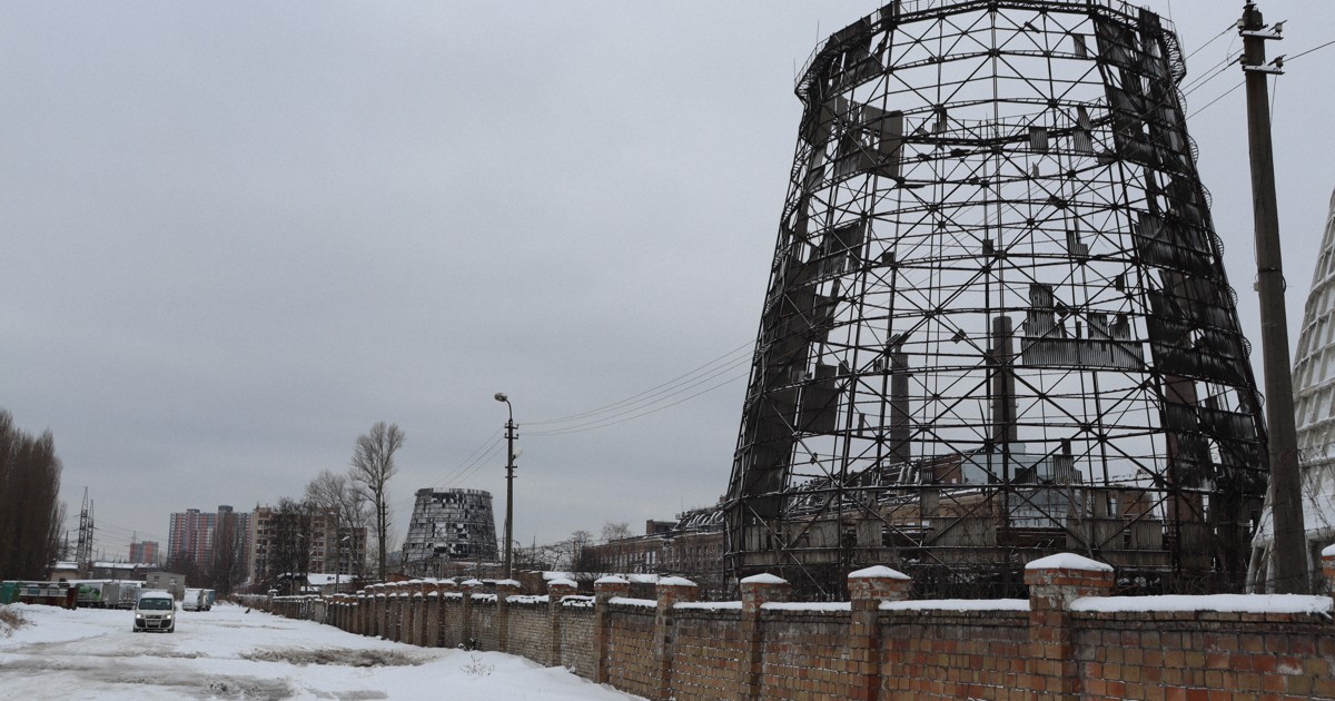 ウクライナ侵攻4年～戦禍に耐える～：露ウクライナ両軍の死傷者ら180万人か　和平見えず、戦争5年目に | 毎日新聞