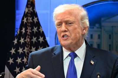 記者会見したトランプ米大統領＝ワシントンのホワイトハウスで2026年2月20日、松井聡撮影