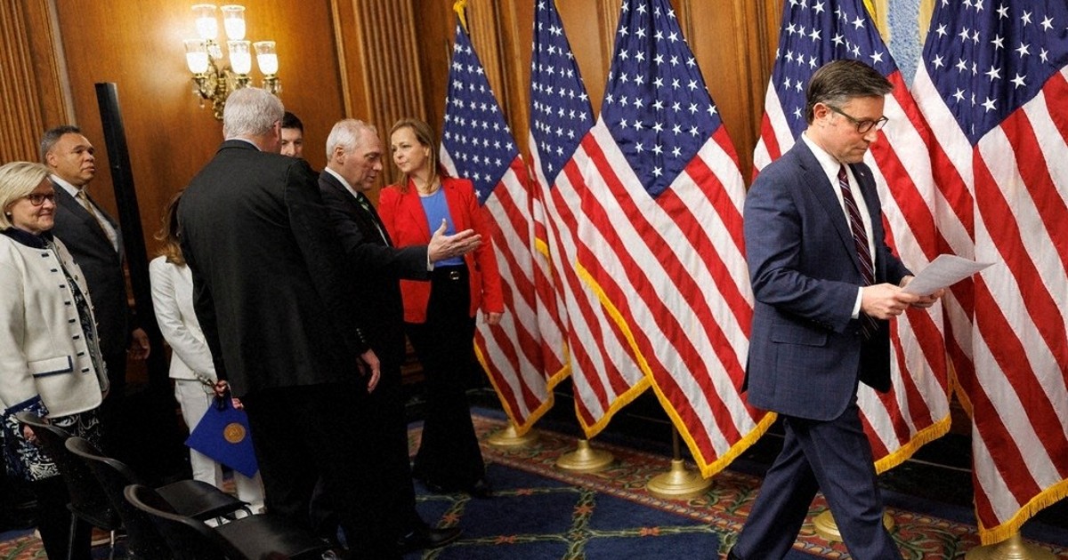 Supreme Court ruling offers little relief for Republicans divided on Trump's tariffs