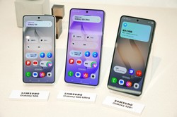 日本ではS26シリーズ3機種を発売。左からGalaxy S26、Galxy S26 Ultra、Galaxy S26+＝記事中の写真はすべて筆者撮影