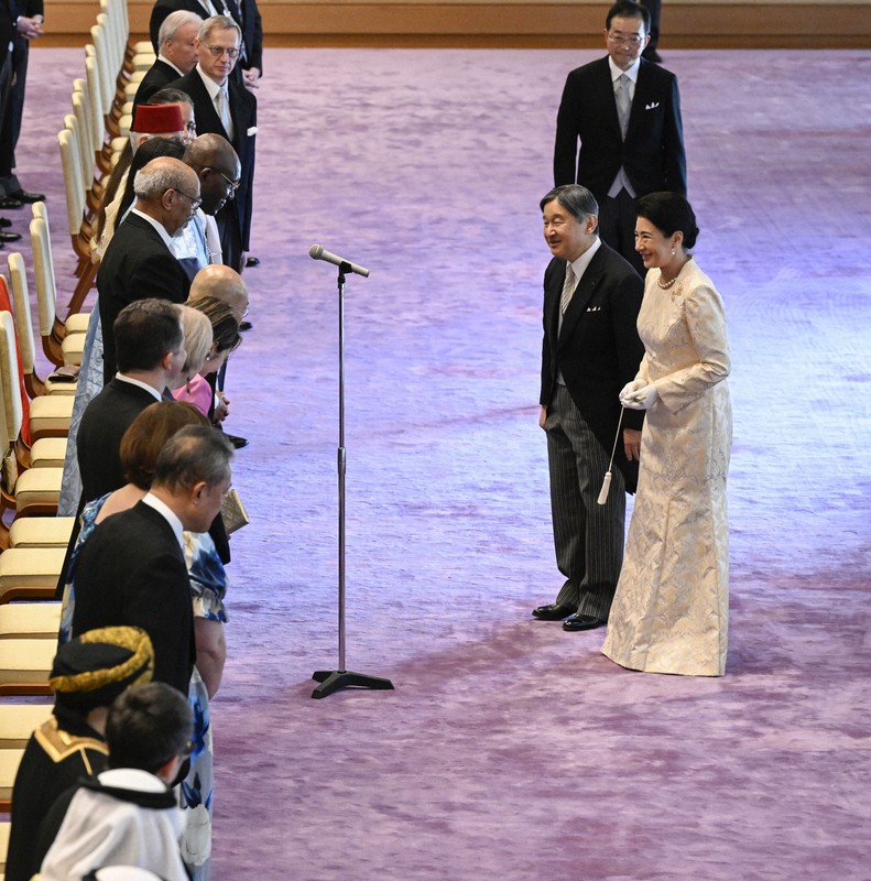 天皇陛下66歳の誕生日 「祝賀の儀」 [写真特集1/8] | 毎日新聞