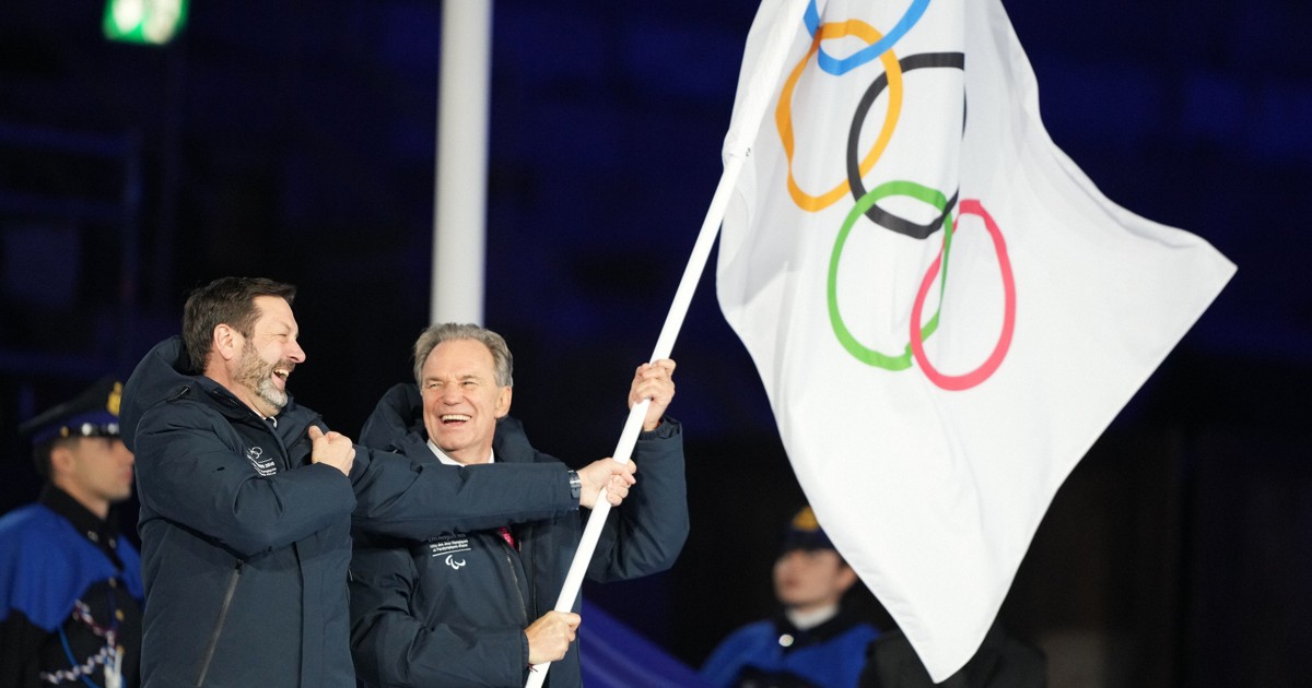 Twin Milan and Cortina Olympic cauldrons are extinguished, signaling the end of Winter Games