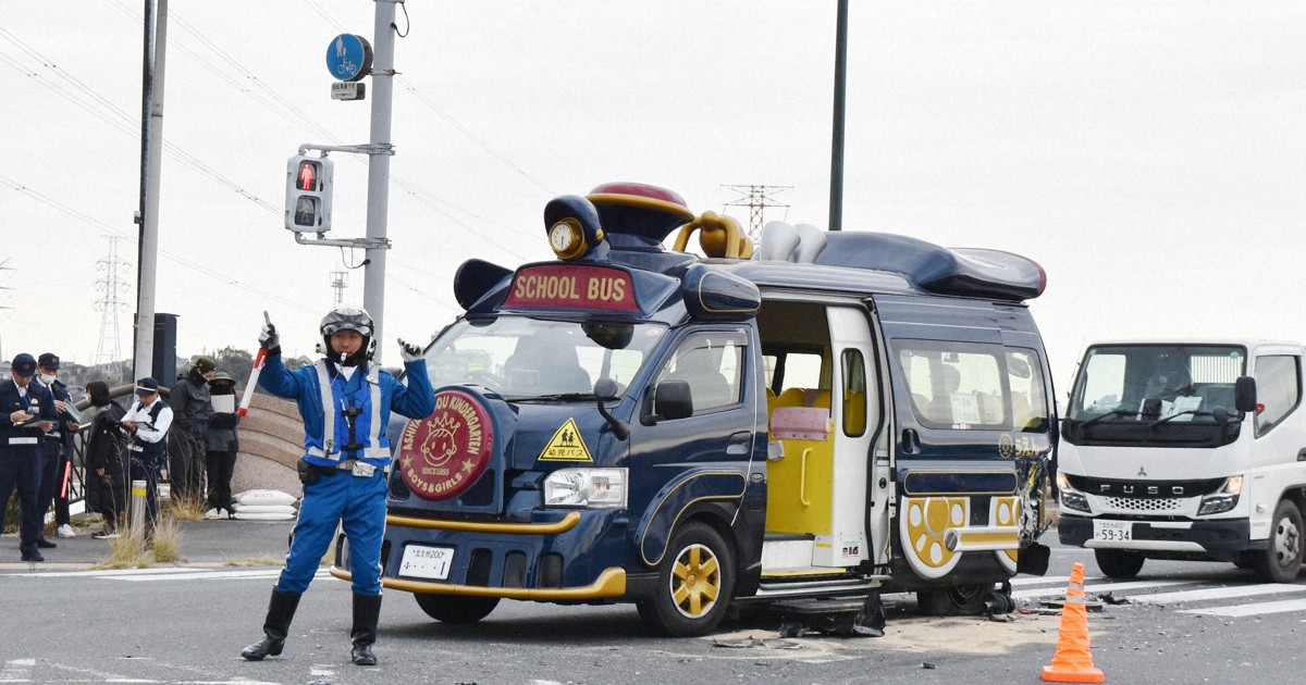 12 taken to hospital after car hits kindergarten bus in Fukuoka Pref.