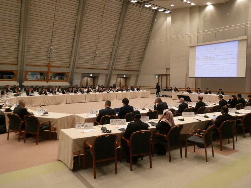 関西財界セミナーで大阪・関西万博後のレガシー(遺産)について議論した分科会＝京都市で、新宮達撮影