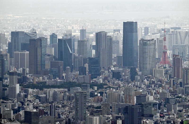東京都心に建つ高層ビル＝本社ヘリから平川義之撮影