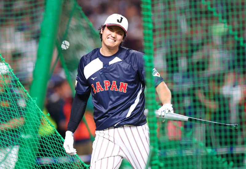 佐藤輝明が先制の特大3ラン 侍ジャパンWBC壮行試合 中日戦 [写真特集1