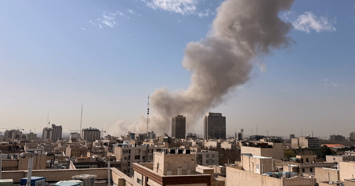 米軍、イランの軍事目標に照準　攻撃は空と海から　米報道