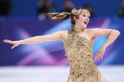 ミラノ・コルティナ冬季オリンピックのフィギュアスケート女子フリーで演技する米国のアリサ・リュウ選手＝ミラノ・アイススケートアリーナで2026年2月19日、猪飼健史撮影