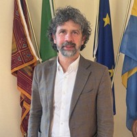 ベローナ市長を務める元サッカー・イタリア代表のダミアーノ・トンマージ氏＝イタリア北部ベローナで2026年2月26日、大谷津統一撮影