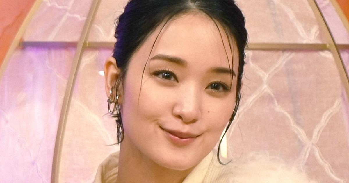 剛力彩芽、松岡昌宏と19歳の共演秘話「膝の上で写真」告白 - 有名人 news from 毎日新聞デジタル