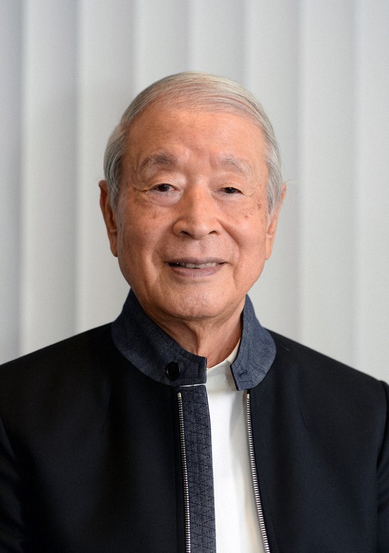 グラフィックデザイナーの永井一正さん死去 96歳 札幌五輪マーク [写真