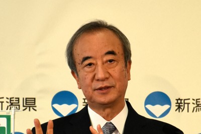 花角英世・新潟県知事＝県庁で2026年2月18日午前10時34分、木下訓明撮影