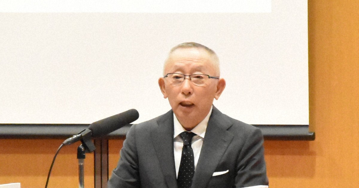 ファストリ入社式で柳井会長兼社長が訓示「自分は半人前と思って」