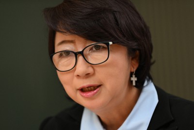質問に答えるニッポン放送の檜原麻希社長＝東京都千代田区で2026年2月6日、内藤絵美撮影