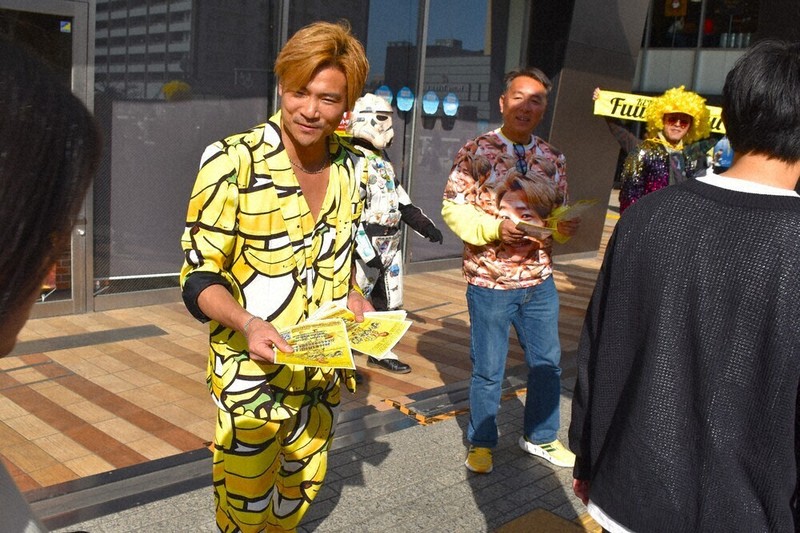 KENさんライブ第2弾 ひたちなかで5月9日 「フゥーちゃんズ」40人、水戸