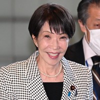 首相官邸に入る高市早苗首相＝2026年3月5日午前11時20分、平田明浩撮影