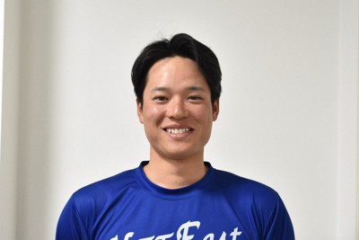 NTT東日本に加入し、「選手もスタッフも優しく、すぐになじめた」と話す韮沢雄也選手＝千葉県船橋市で2026年3月2日、円谷美晶撮影
