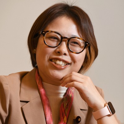 「まず自分が動く」　平成生まれが「議員の世代ギャップ埋める」
