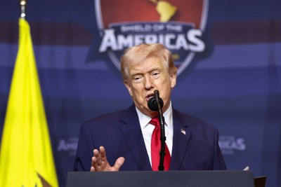 「米州の盾サミット」で演説するトランプ米大統領＝米南部フロリダ州マイアミで2026年3月7日、ロイター