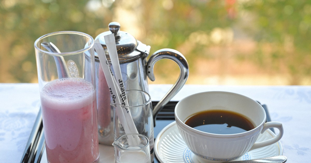 王将戦おやつ　藤井王将、永瀬九段ともに「とちあいかの」苺ジュース