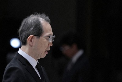 東日本大震災の追悼復興祈念式で式辞を読む内堀雅雄知事＝福島市で2024年3月11日（代表撮影）