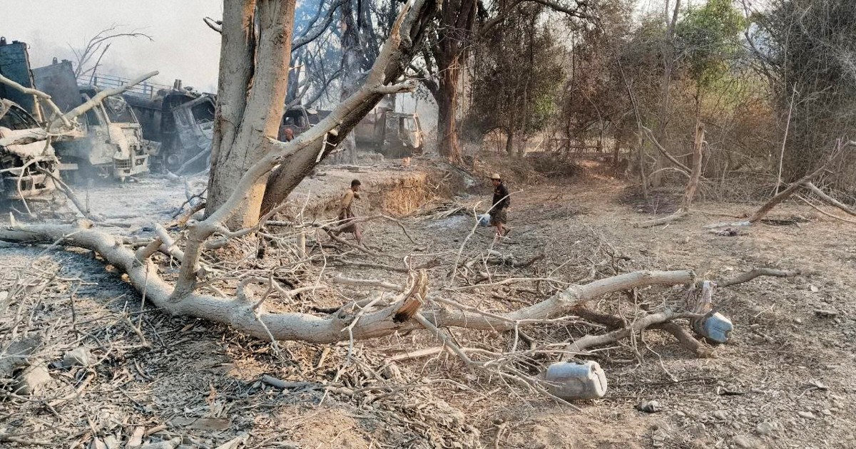 ミャンマー中部で住民30人死亡　総選挙後も国軍の空爆続く