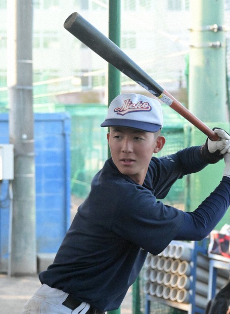 春風に乗って：'26センバツ 三重 選手紹介／7 松原創汰内野手／清水凰