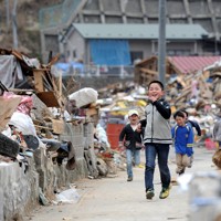 蔵出しPhotoアーカイブ「東日本大震災 希望の光 探して」 [写真特集1/7