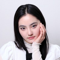 舞台「るつぼ」に出演する俳優の瀧七海さん＝東京都新宿区で2026年2月26日、内藤絵美撮影