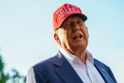 米中間選挙年は株価が伸び悩みやすい（Bloomberg）