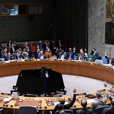 イランの攻撃は「国際法違反」　安保理決議、米先制攻撃には触れず