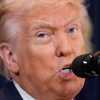 トランプ米大統領＝米南部フロリダ州で2026年3月9日、AP