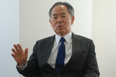 「公益通報制度について、もっと現場に周知を図る必要がある」と話す元警察庁首席監察官の桑原振一郎氏＝東京都品川区で2026年3月12日午後2時10分、遠藤浩二撮影