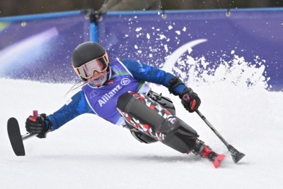 アルペンスキー女子大回転座位、村岡桃佳の1回目＝トファーネ・アルペンセンターで2026年3月12日、渡部直樹撮影