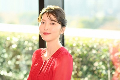 ミュージカル俳優の朝夏まなとさん＝東京都千代田区で2025年12月16日、内藤絵美撮影