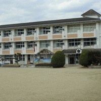2028年3月末で廃校となる橋本市立恋野小学校＝和歌山県橋本市で2026年3月10日午後2時35分、藤原弘撮影