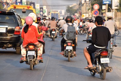 「友人と行く」カンボジアで行方不明　福岡だけで10人　無事祈る母