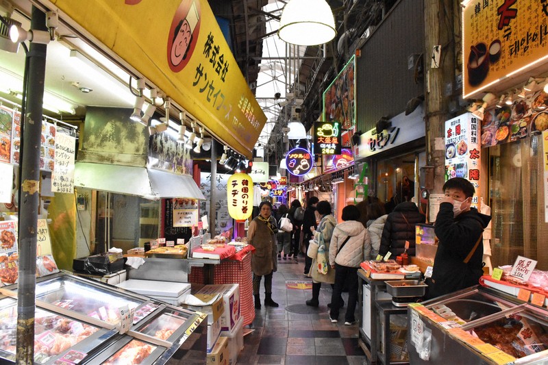 真相・ニュースの現場から：「警察ちゃうね?」案内された扉の先に 大阪