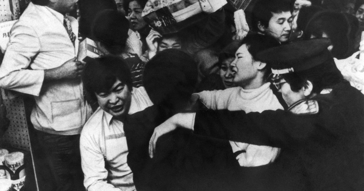 Japan industry group reassures public on toilet paper supply amid Middle East tensions