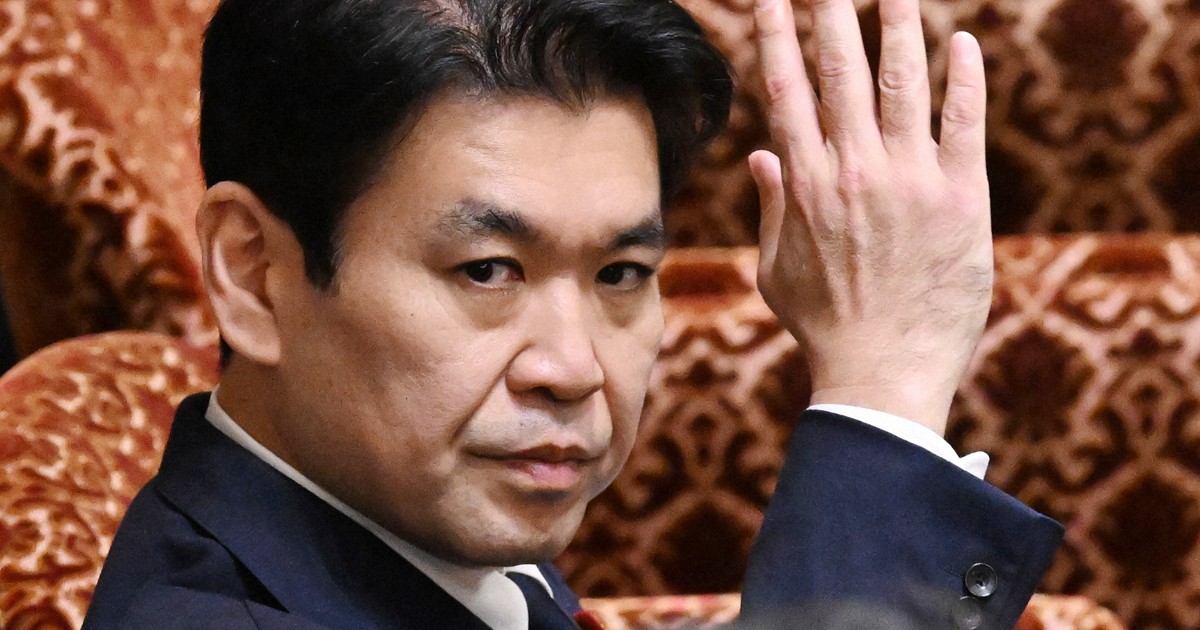 松本文科相、週刊誌の続報に「コメント控える」　参院予算委で